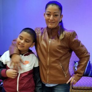 Meet your Posher, Elvira